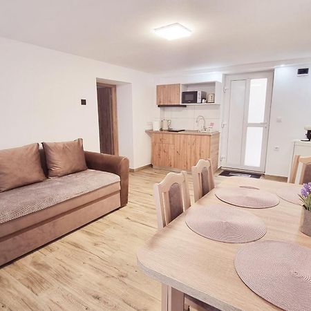 Lindenhaus Hotel Сибиу Екстериор снимка