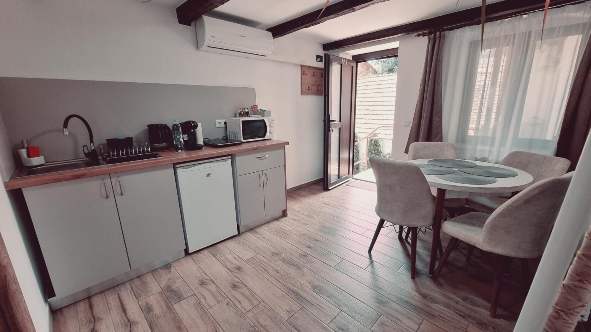 Lindenhaus Hotel Сибиу Стая снимка